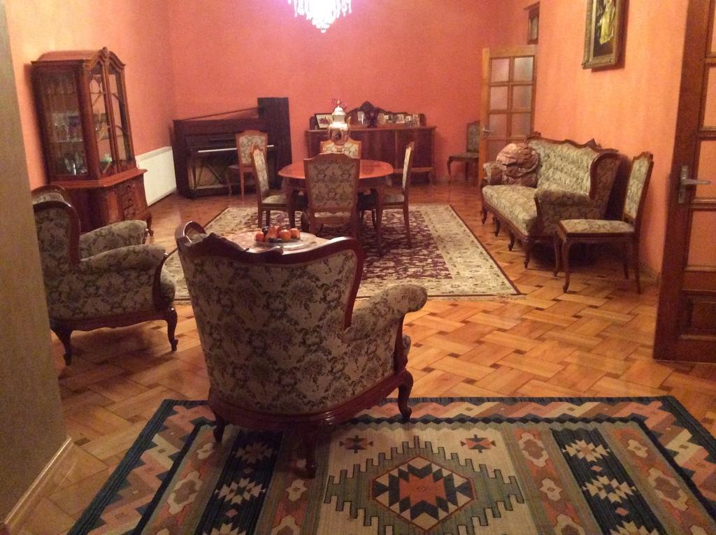 Gurami Guest House 1 Batumi Exteriör bild
